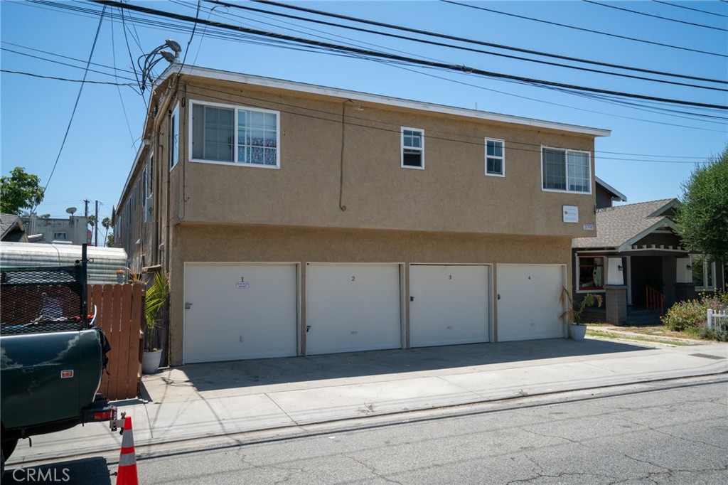 3700 E 4th Street