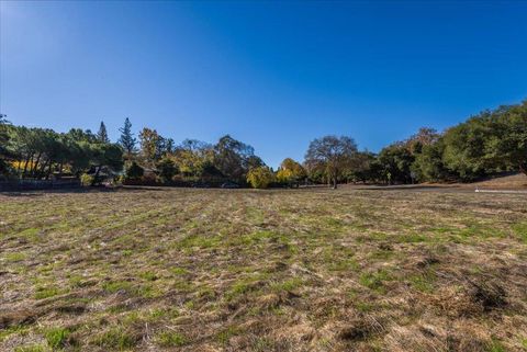 4103 Old Trace Road Palo Alto CA 94306