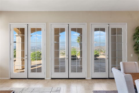 Tiny photo for 1331 Lockerton LN, Riverside, CA 92507 (MLS # SW26231958)
