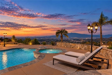 Tiny photo for 1331 Lockerton LN, Riverside, CA 92507 (MLS # SW26231958)