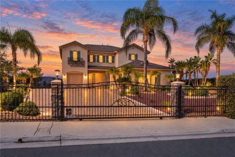 Tiny photo for 1331 Lockerton LN, Riverside, CA 92507 (MLS # SW26231958)