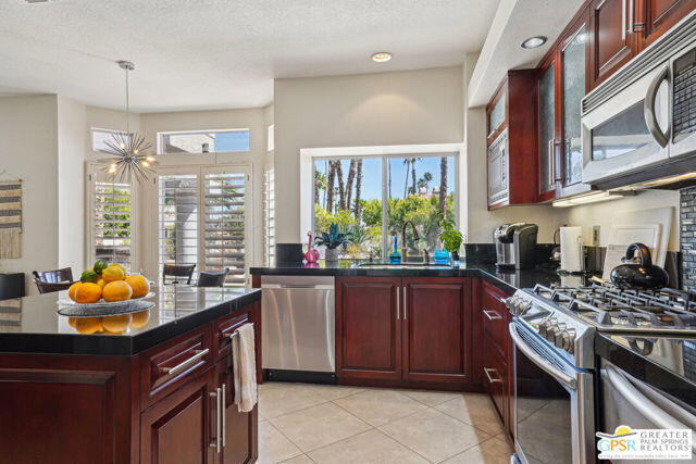 Desert Falls The Lin - Residential Lease