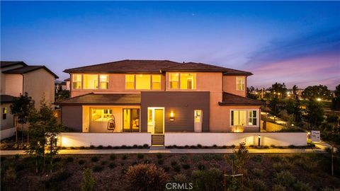270 Sora Irvine CA 92618