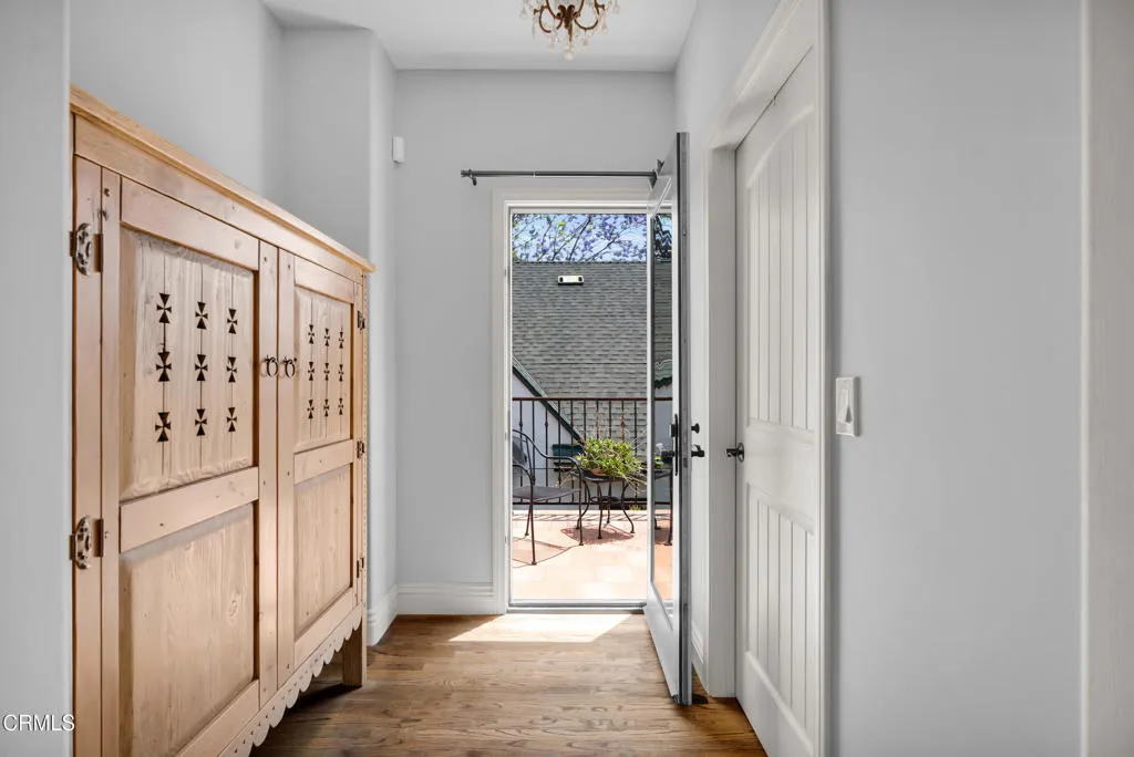 Monrovia, California 91016, United States, 4 Bedrooms Bedrooms, ,5 BathroomsBathrooms,Residential,Active,147444