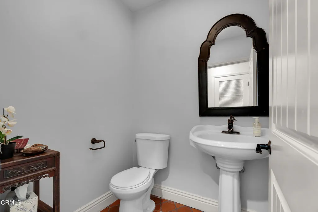 Monrovia, California 91016, United States, 4 Bedrooms Bedrooms, ,5 BathroomsBathrooms,Residential,Active,147444