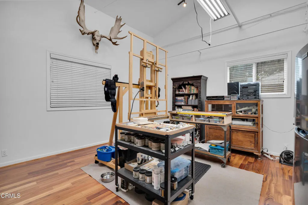 Monrovia, California 91016, United States, 4 Bedrooms Bedrooms, ,5 BathroomsBathrooms,Residential,Active,147444