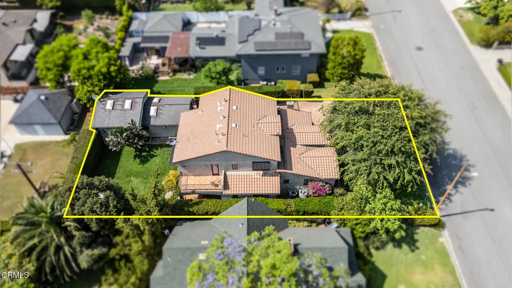 Monrovia, California 91016, United States, 4 Bedrooms Bedrooms, ,5 BathroomsBathrooms,Residential,Active,147444