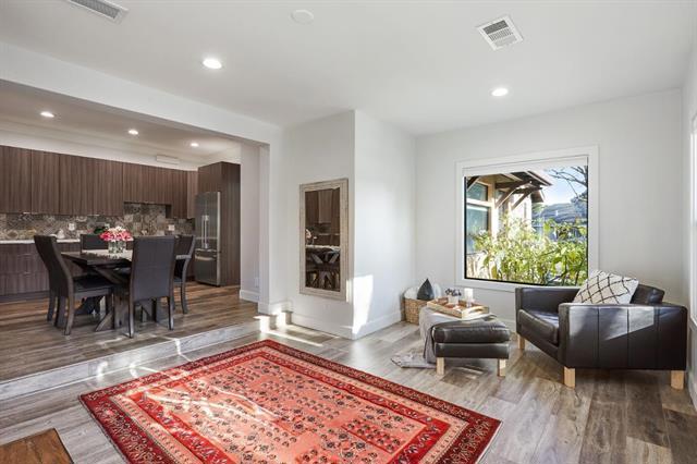 251 Middlefield Road
