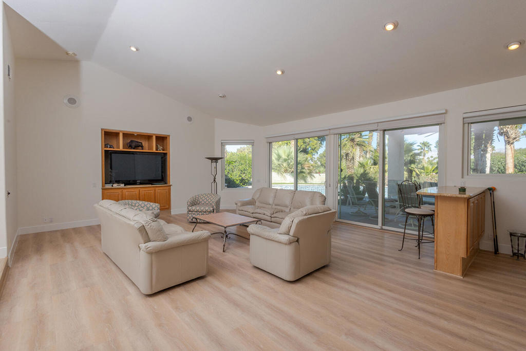 Avondale Country Clu - Residential