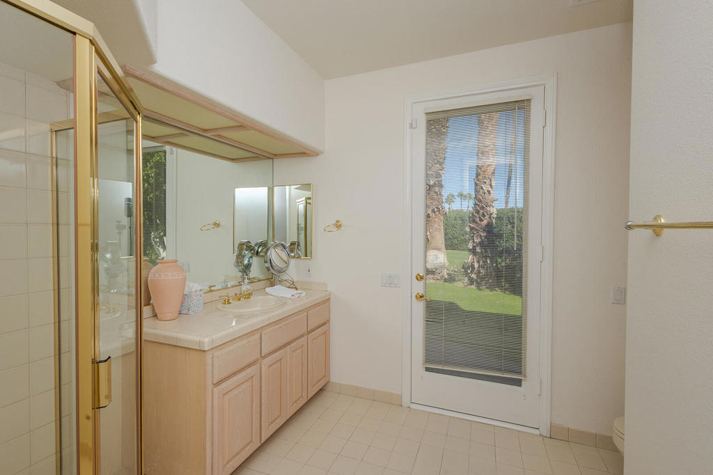 Avondale Country Clu - Residential