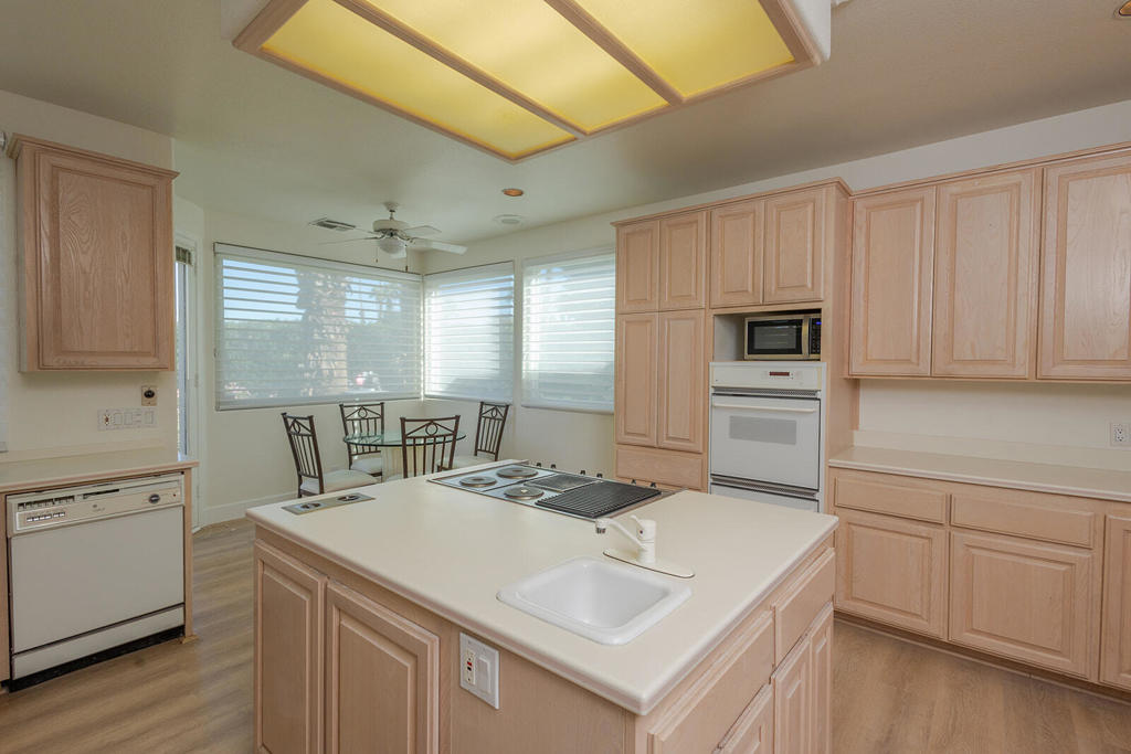 Avondale Country Clu - Residential