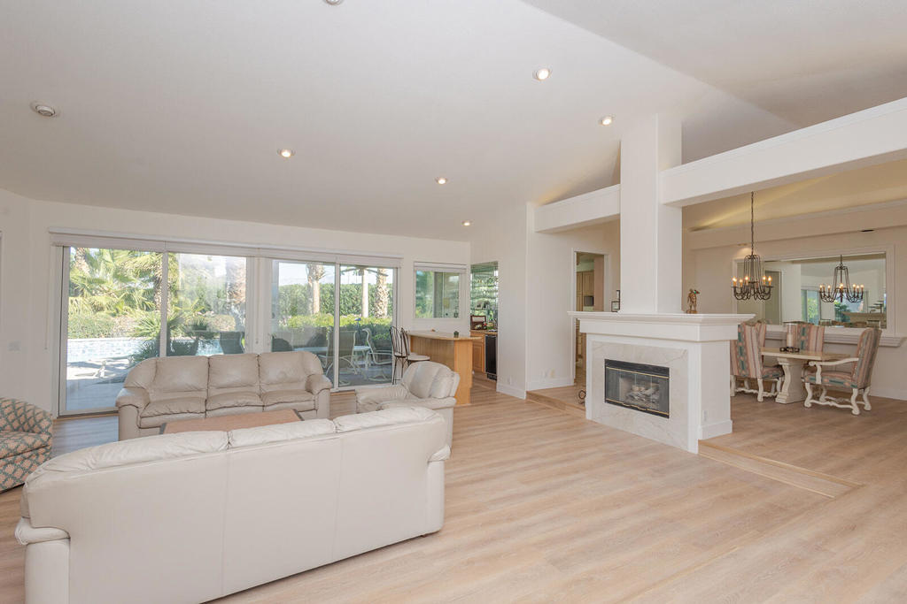 Avondale Country Clu - Residential