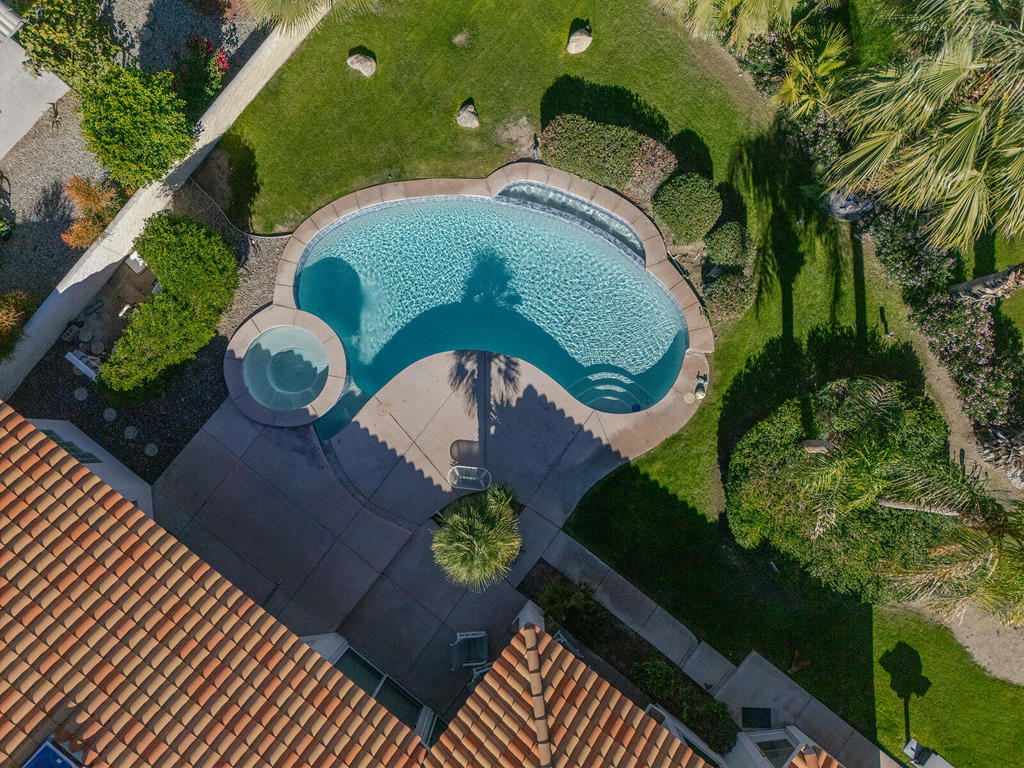 Avondale Country Clu - Residential