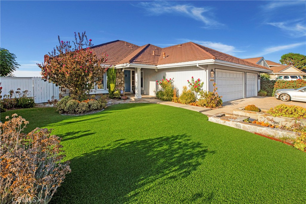 4419 E Orange Creek Lane
