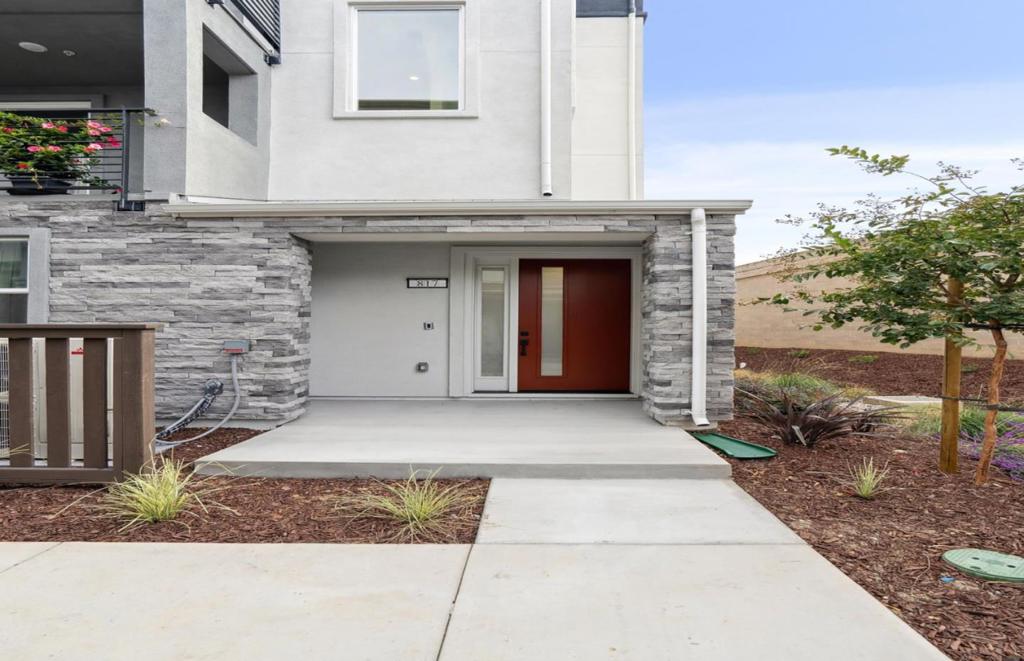 817 Wisteria Court, San Jose CA 95117