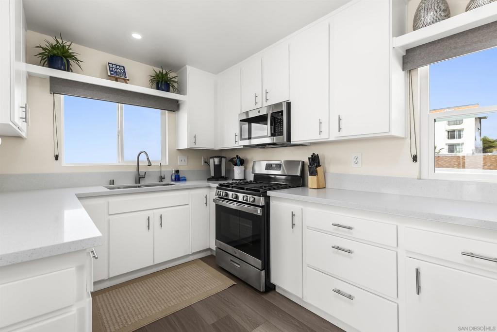 Ocean Beach - Residential Income