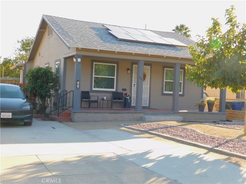 Photo of 669 W Marshall BLVD, San Bernardino, CA 92405 (MLS # IV26233215)