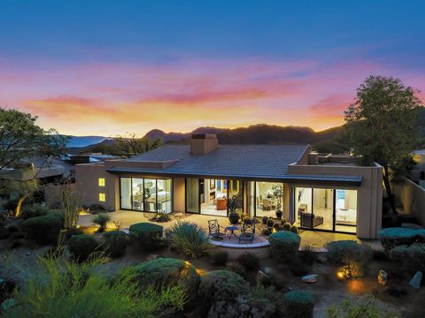 Photo of 137 Metate Place, Palm Desert, CA 92260 (MLS # 219141726DA)