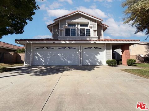 Photo of 4333 Cocina Lane, Palmdale, CA 93551 (MLS # 26808587)