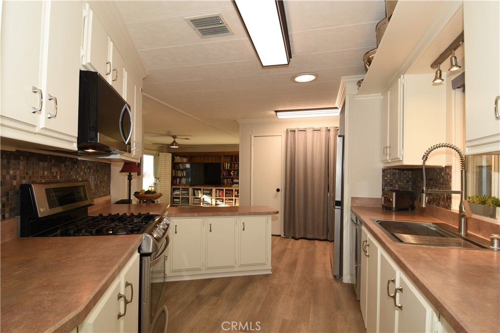 Palm Desert Greens (32254) - Residential Lease