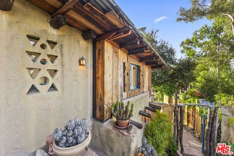 Photo of 1403 Avon Park Ter Ter, Los Angeles, CA 90026 (MLS # 25594621)