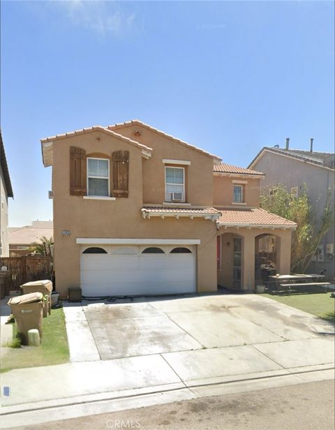 Photo of 8743 Redondo Avenue, Hesperia, CA 92344 (MLS # CV25158457)