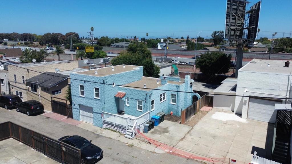 610 S Amphlett Boulevard