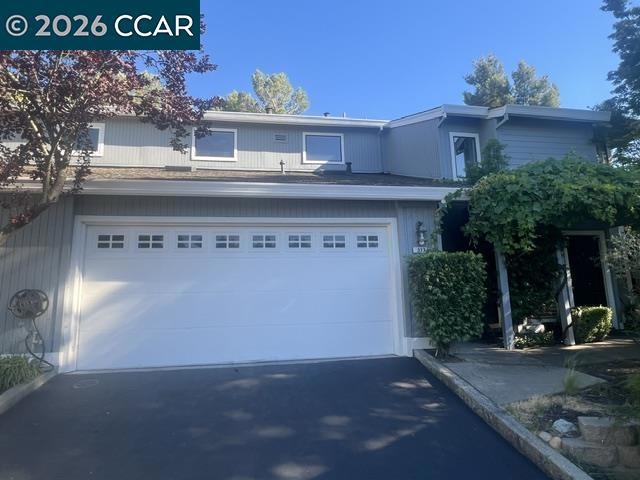 373 Grapevine Place