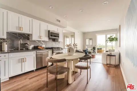 MLS: 26868925