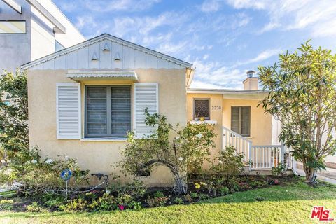Photo of 2230 Midvale Avenue, Los Angeles, CA 90064 (MLS # 26632451)