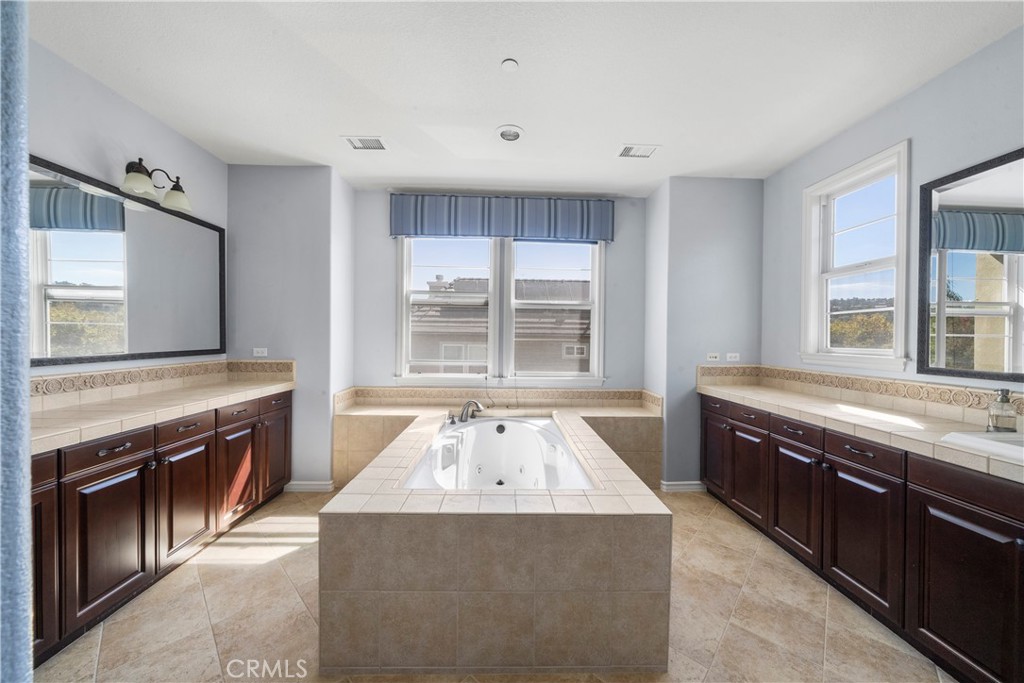Amarante (AMRN) - Residential