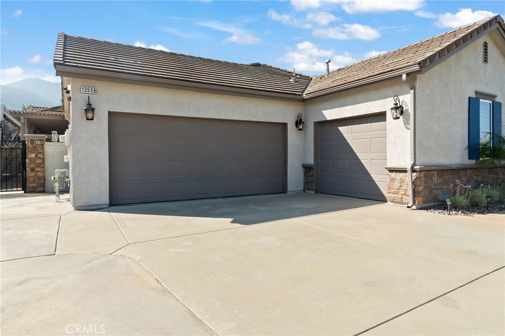 13558 Applegate Court
