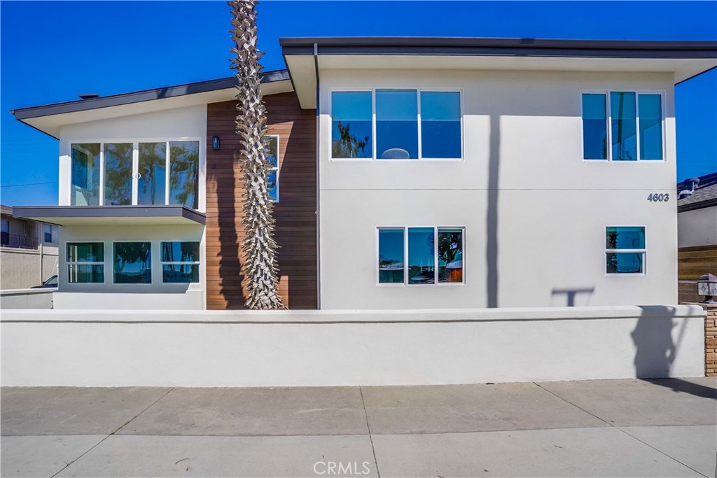 Modern Townhome with Ocean Views in Belmont Shore!
This beautifully designed townhouse-style unit offers a perfect blend of contemporary style and coastal living. Featuring 3 bedrooms, 2.5 bathrooms, and approximately 1,892 SF of living space, the home includes central heat and A/C, in-unit washer/dryer, and a spacious two-car garage with EV charging capabilities.
All bedrooms are located on the first level, while the second floor showcases a stunning open-concept living space with ocean views. The sleek kitchen features white shaker cabinets, quartz countertops, and stainless steel appliances including a refrigerator, dishwasher, and range. The living area is complete with a cozy fireplace and access to a private outdoor patio/deck—ideal for entertaining or relaxing.
Additional highlights include custom tile bathrooms, luxury plank flooring throughout, ample closet space in the bedrooms, custom roller shades on all windows, and quality finishes throughout.
Situated on Ocean Blvd directly across from the beach and just a short walk to the shops and restaurants on 2nd Street in Belmont Shore. Small pets considered with additional deposit. Tenant pays electricity, gas, and trash. Owner covers water.