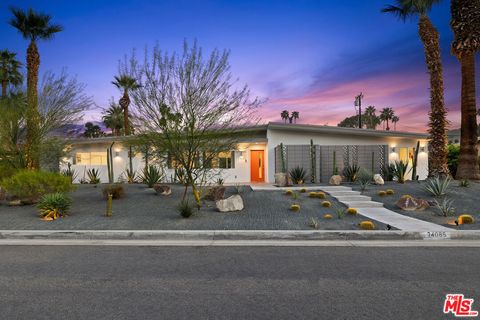 Photo of 74085 Setting Sun Trail, Palm Desert, CA 92260 (MLS # 26636071)