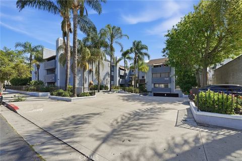 7640 Oso 318 Winnetka CA 91306