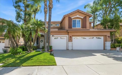 Photo of 35 Villa Valtelena, Lake Elsinore, CA 92532 (MLS # IG26086031)
