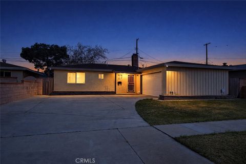 Photo of 44608 Stanridge, Lancaster, CA 93535 (MLS # SR26090702)