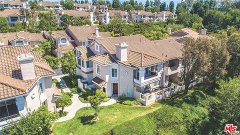 Photo of 1055 S Dewcrest Drive, Anaheim, CA 92808 (MLS # 26656851)