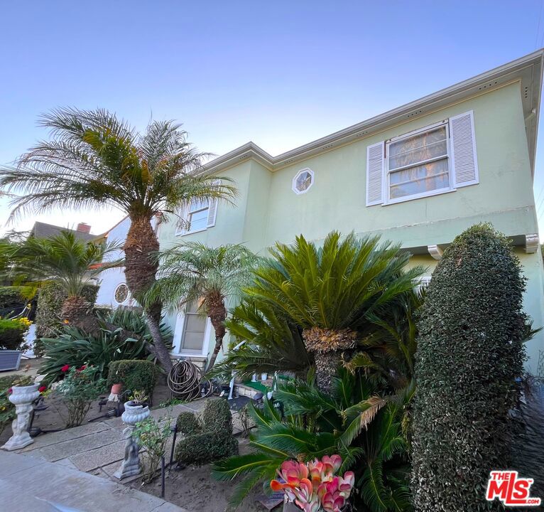 1603 Buckingham Road