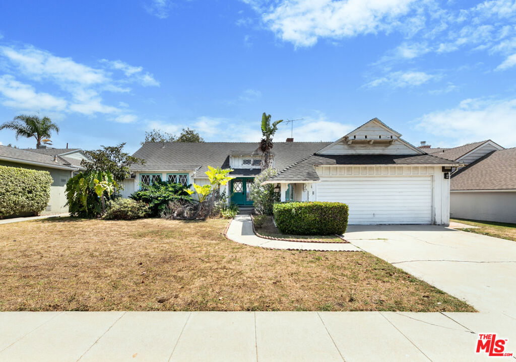 Located in the highly desirable Cheviot Hills neighborhood, this 3 bedroom home offers an excellent opportunity to create your dream residence. The property features a spacious primary suite with its own private bathroom, a formal dining room, a family room, and a den, providing versatile living and entertaining spaces. The kitchen includes its own eating area and is complemented by a separate laundry room for added convenience. Set on a nicely sized lot, the home offers room for both indoor and outdoor living. While the property is in need of updating, it provides tremendous potential for customization in one of Los Angeles' most sought after communities.