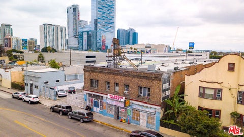 Photo of 1214 W 8th Street, Los Angeles, CA 90017 (MLS # 26854765)