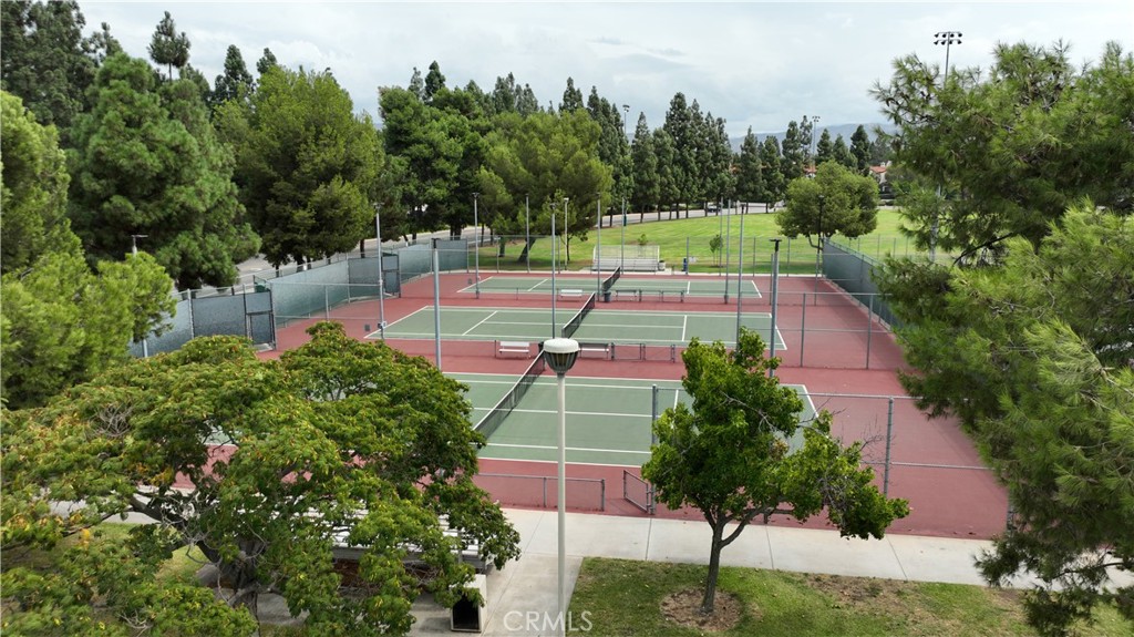 2832 Ballesteros Lane