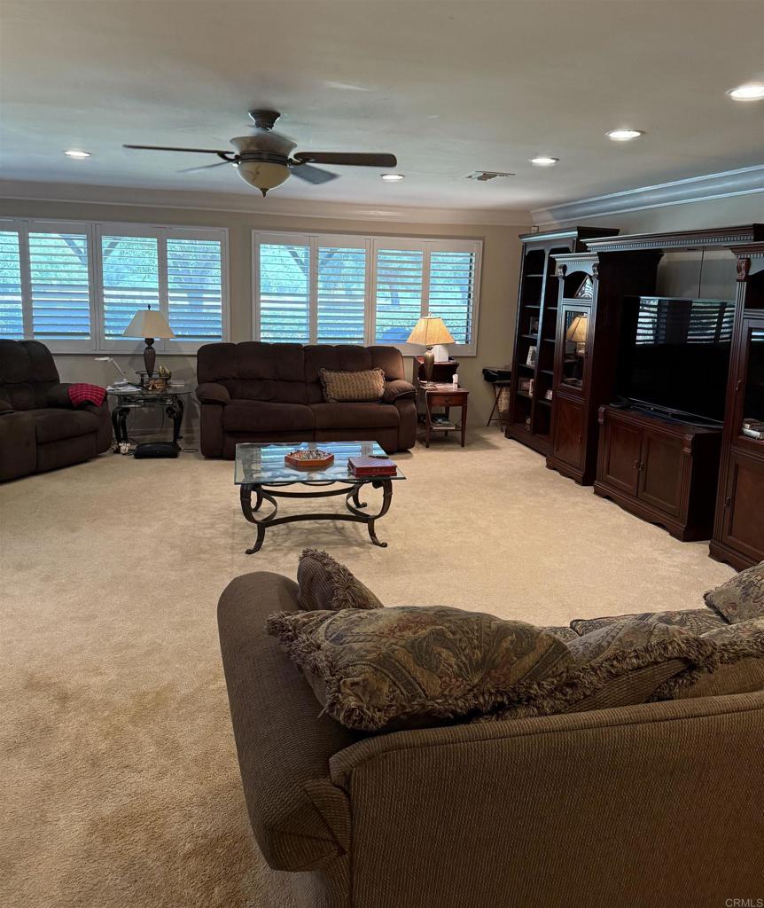 9168 Old Castle Road Road