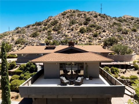 Photo of 8708 Sage AVE, Yucca Valley, CA 92284 (MLS # JT26141588)