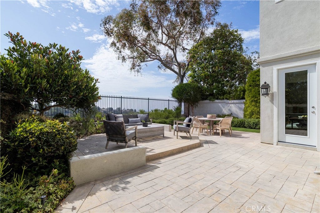 21 Avignon, Newport Coast CA 92657 - Photo 28