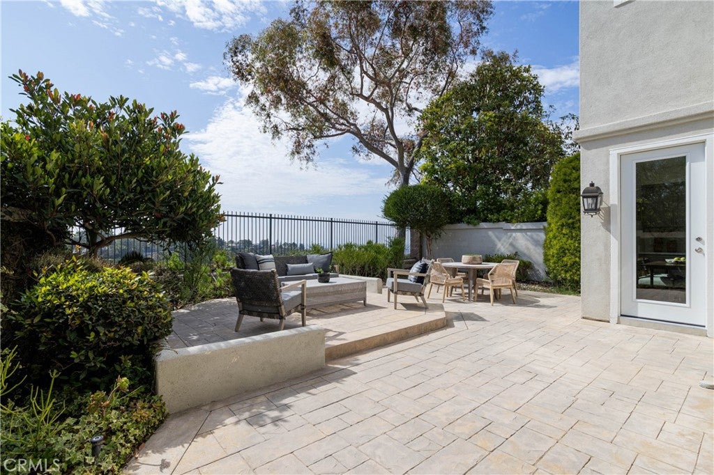 21 Avignon, Newport Coast CA 92657 - Photo 29