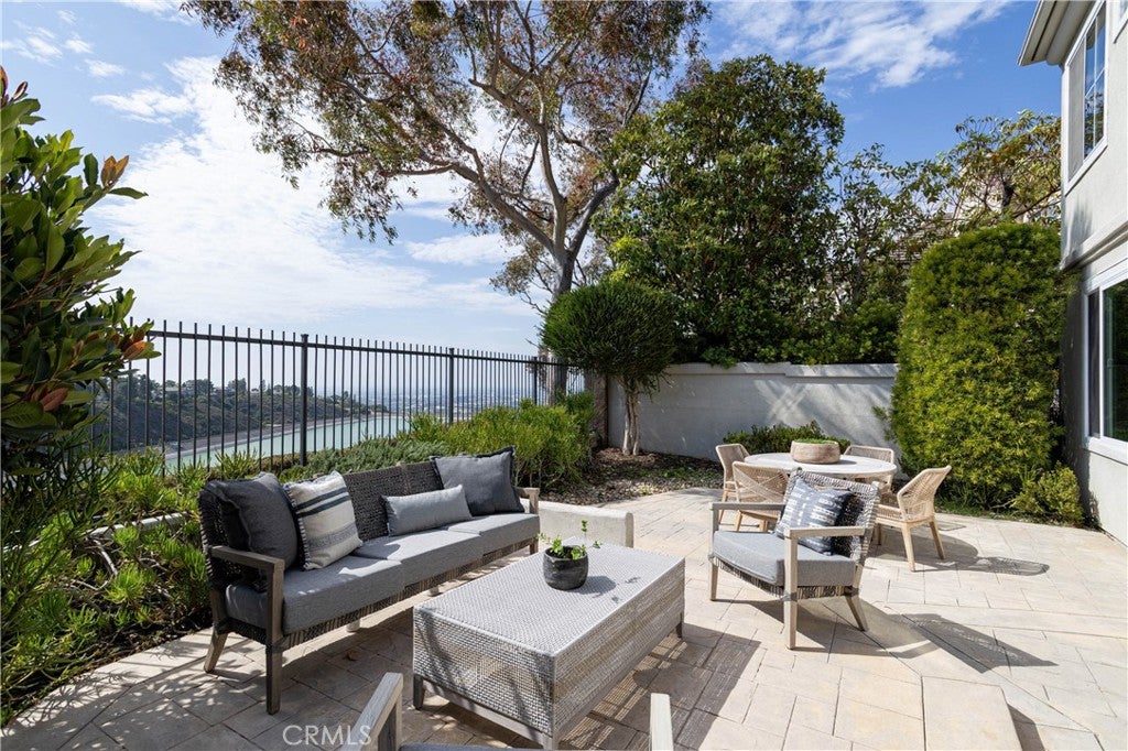 21 Avignon, Newport Coast CA 92657 - Photo 27