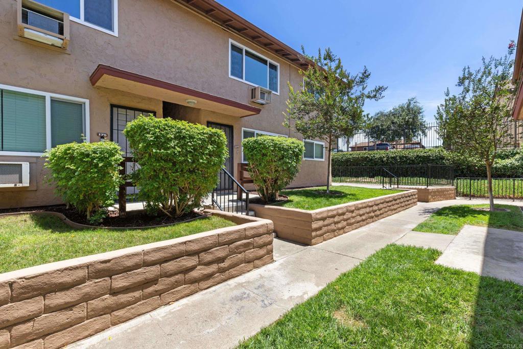 9719 Winter Gardens Boulevard 176