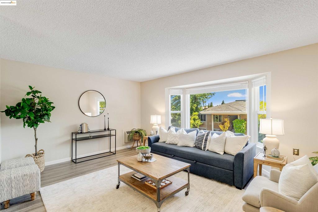 ROSSMOOR - Residential