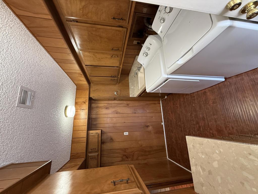 Portola Country Club - Residential Lease